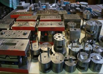 Изготовление вырубных штампов в Москве