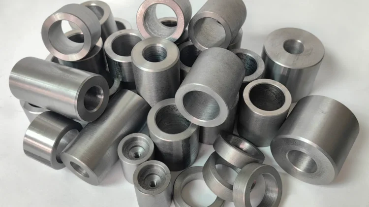 Изготовление втулок скольжения на заказ в Москве
