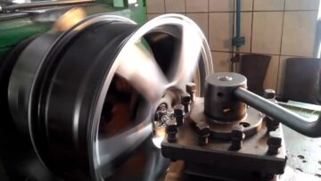 Расточка колесных дисков под ступицу в Москве