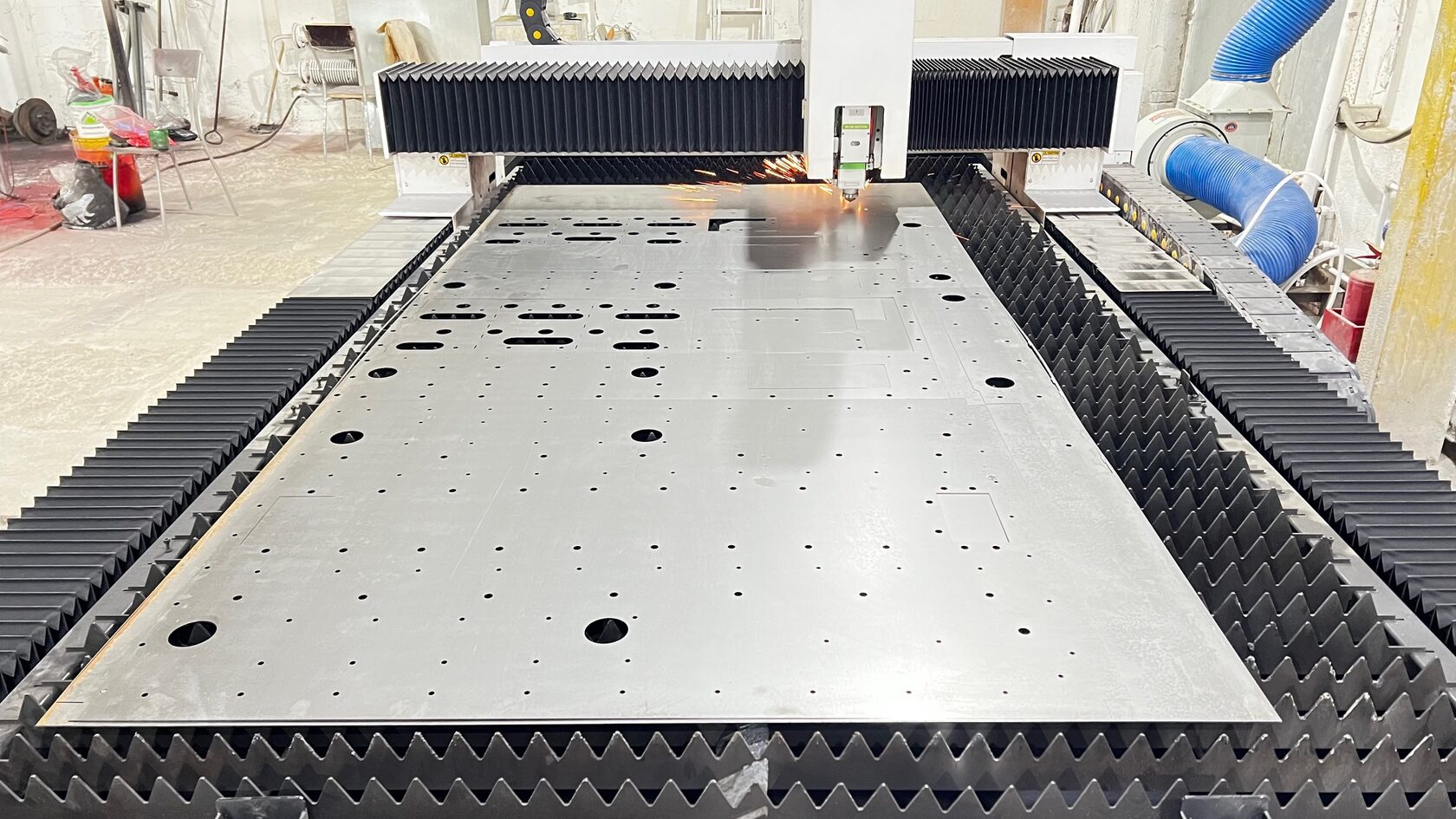 Лазерная резка нержавеющей стали в Москве