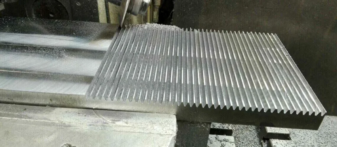 Изготовление зубчатых реек на заказ в Москве